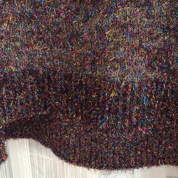 NOBO sz XL. METALLIC THREADS CROP HILO SWEATER - Picture 5 of 6
